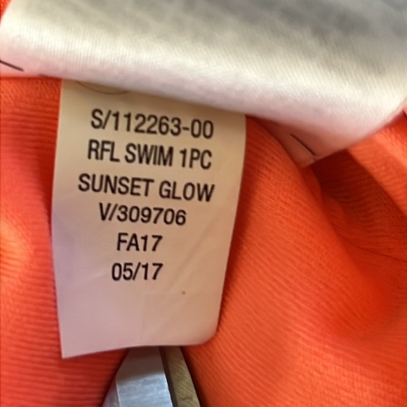 Gap Girls One Piece Coral Ruffle Swimsuit - Picture 8 of 8